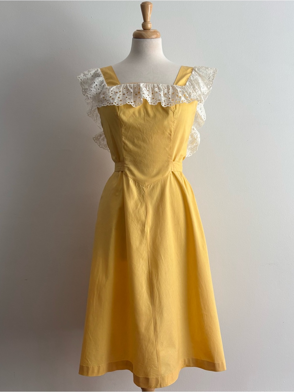 Vintage 1960s Yellow Cotton Sundress with Eyelet Lace Ruffles / 26 waist